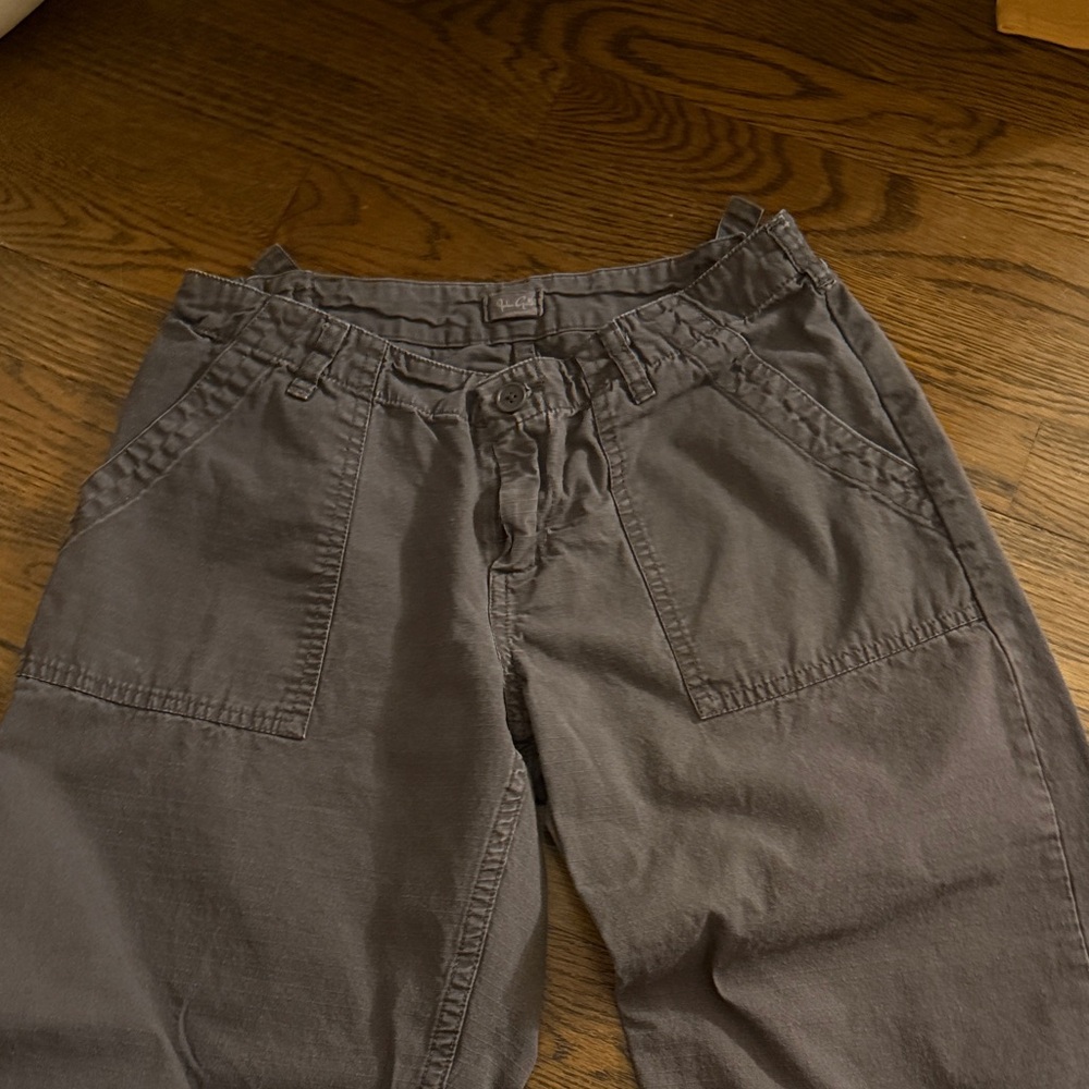 brandy melville low-rise cargo pants (y2k)